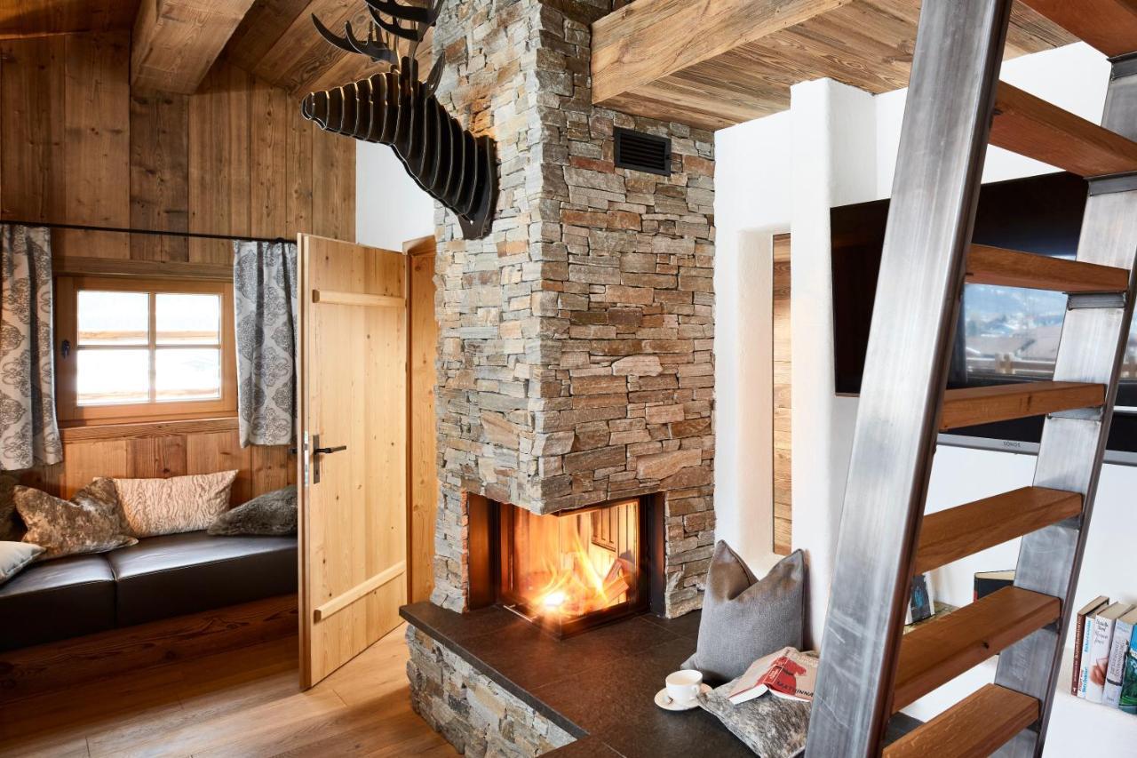 Promi Alm Flachau - Luxus Chalets ภายนอก รูปภาพ