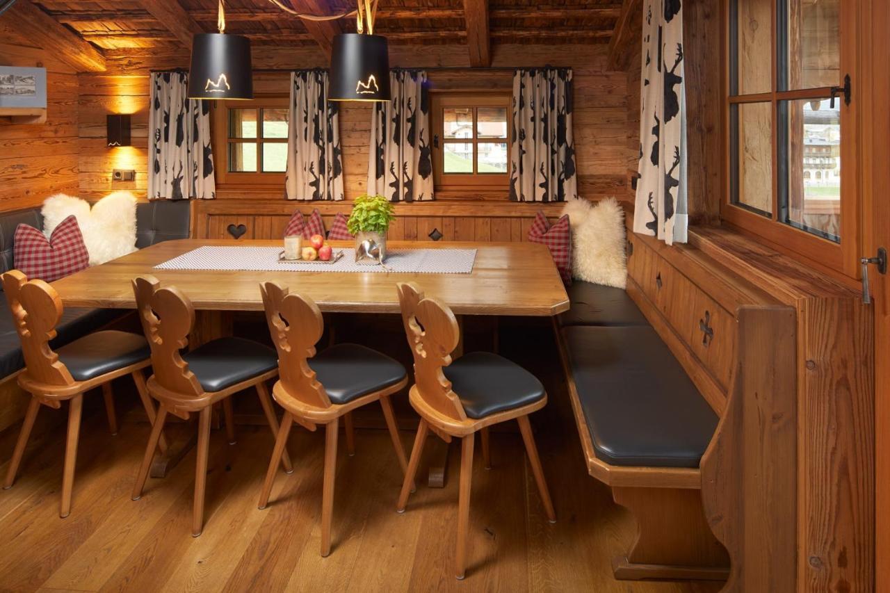 Promi Alm Flachau - Luxus Chalets ภายนอก รูปภาพ