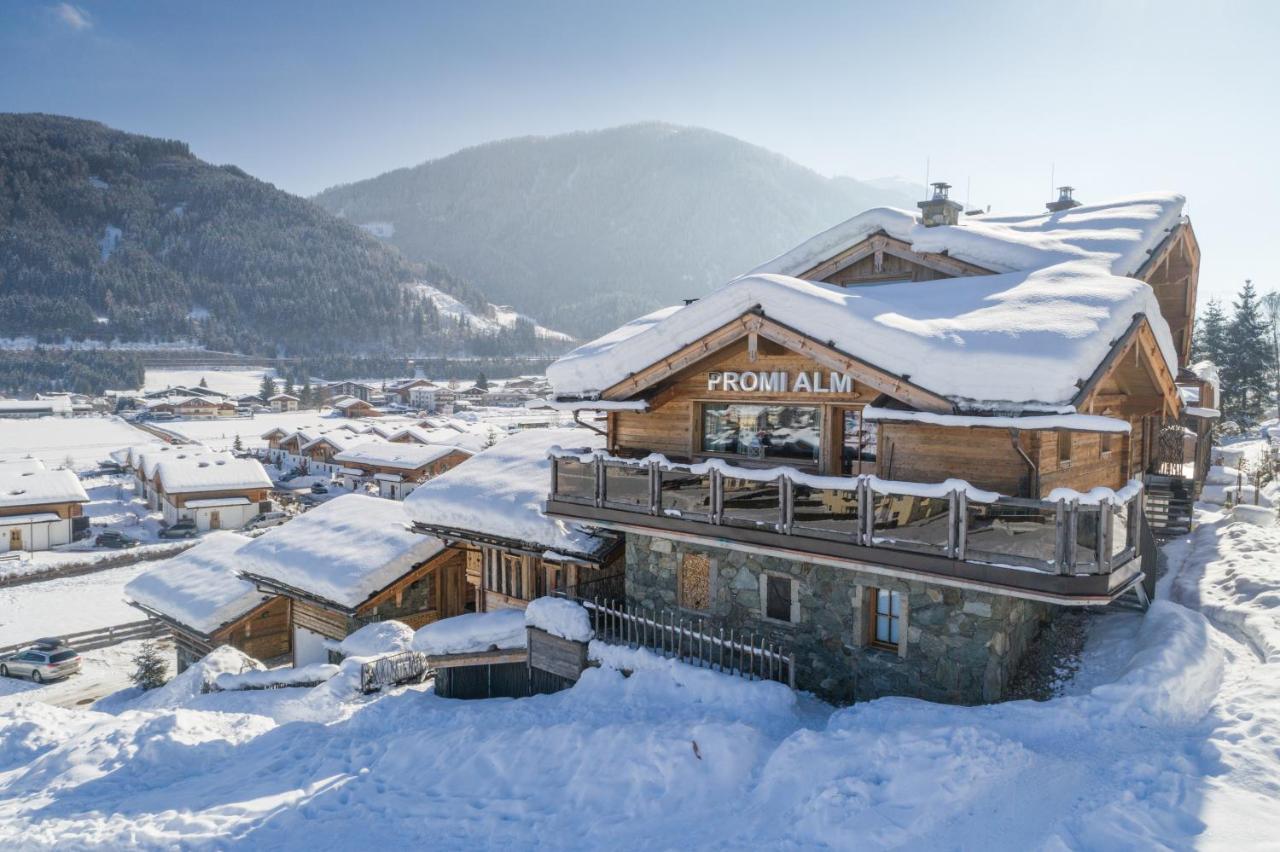 Promi Alm Flachau - Luxus Chalets ภายนอก รูปภาพ
